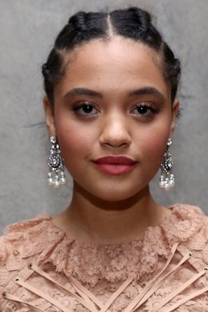 Kiersey Clemons in Michael Jackson's Halloween