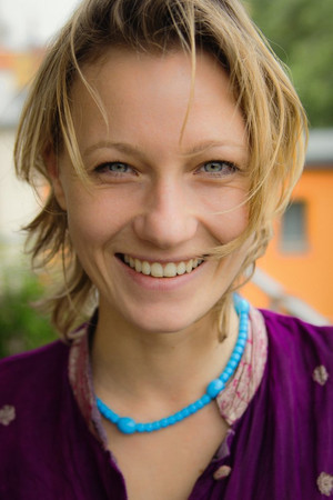 Lana Cooper in Schmitke