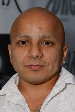 Gabriel Pimentel in Beer Money