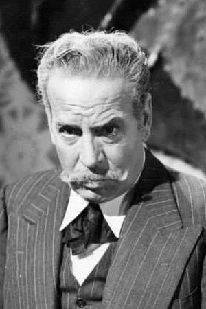 Julio Villarreal in The Unloved Woman