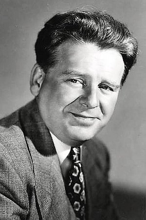 Wallace Ford in 3 Ring Circus