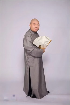 Lang Heyan in 德云社张鹤伦郎鹤炎相声专场福州站 2025