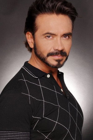Tomás Goros in Mujeres de la calle