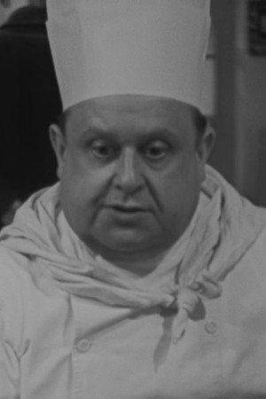 Léon Larive in Zero for Conduct