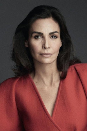 Inés Sastre in Torrente 2: Mission in Marbella