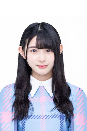 Memi Kakizaki in Third Year Debut: The Documentary of Hinatazaka46
