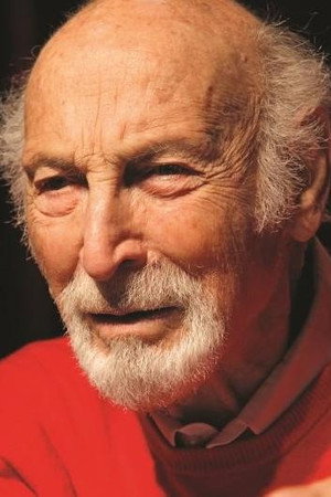 Yehuda Efroni in Escape to the Sun
