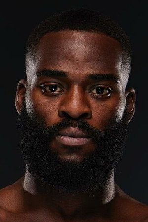 Joshua Buatsi in Joshua Buatsi vs. Dan Azeez