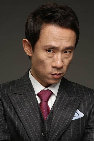 Son Min-seok in The Isle