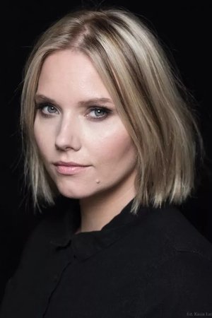Roma Gąsiorowska in Taxing Love