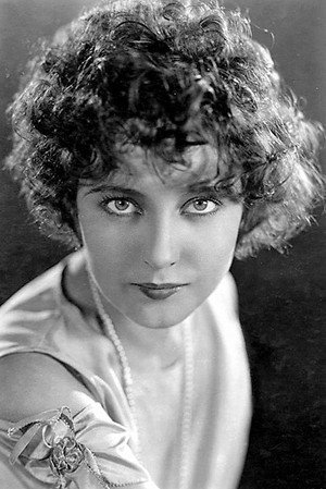 Betty Bronson in The Eternal City