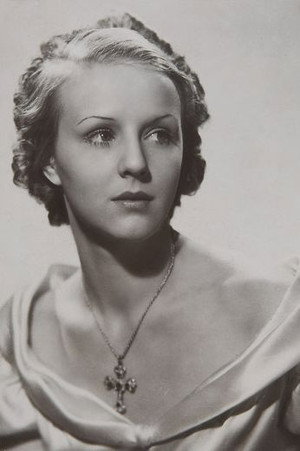 Hortense Raky in Gasparone