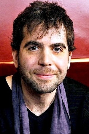 Sébastien Castro in Les Gorilles