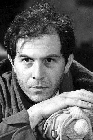 Enrico Maria Salerno in Long Night in '43