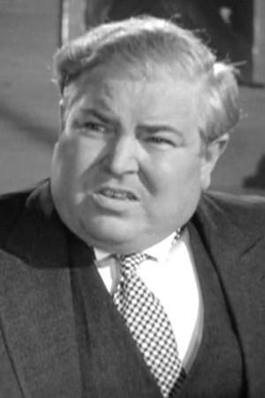 Dudley Clements in The Big Shot