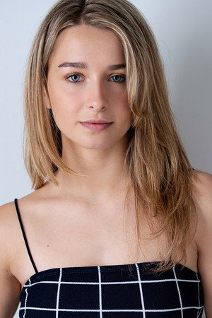 Erin Pitt in An American Girl: Isabelle Dances Into the Spotlight