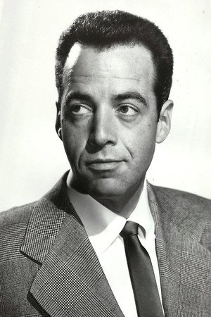 Gerald Mohr in Undercover Girl