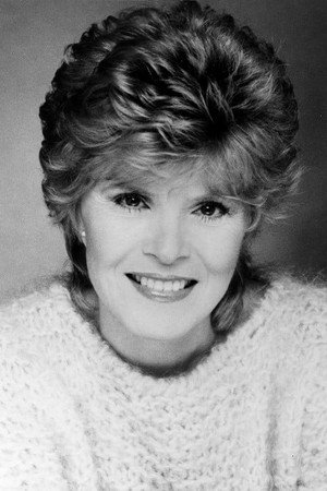 Shani Wallis in Oliver