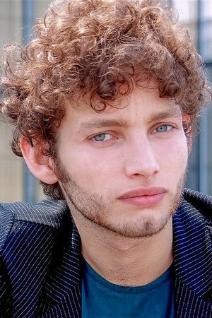 Théo Cholbi in Torn