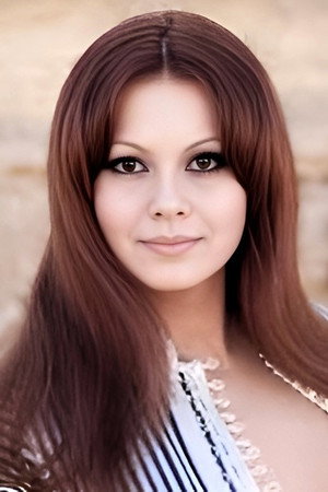 Gianna Serra in Death Walks in Laredo