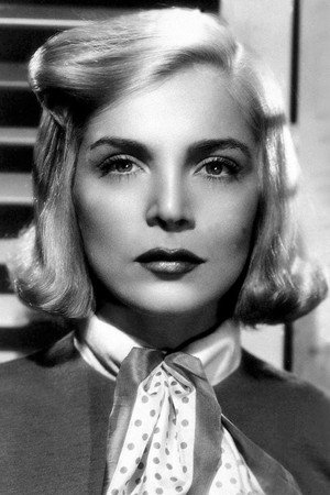 Lizabeth Scott in Dark City