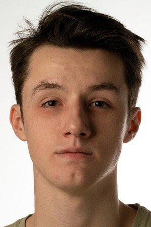 Zac O'Brien in Lovesick