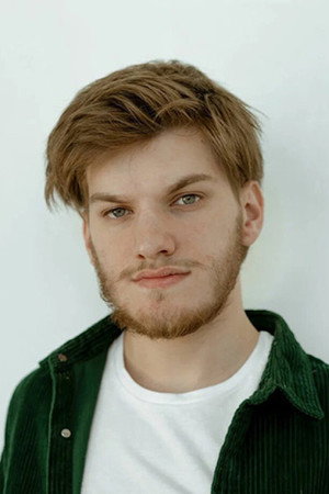 Andrey Maksimov in Yolki 12