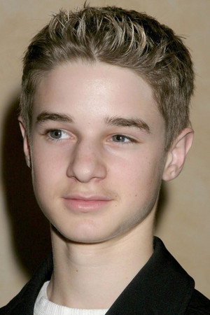 Scott Terra in Dickie Roberts  Former Child Star