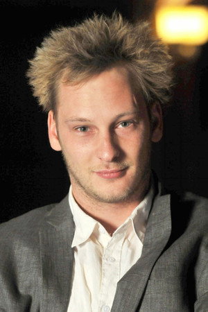 Christian Blümel in Die Überflüssigen