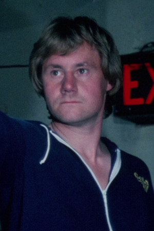 Steven Longhurst in Ouija Experiment
