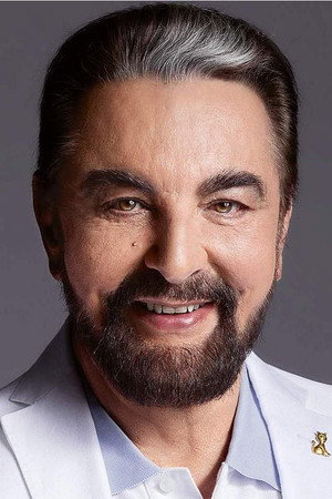 Kabir Bedi in The Hero: Love Story of a Spy