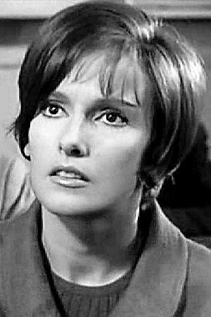 Karyn Balm in A Woman Is a Woman