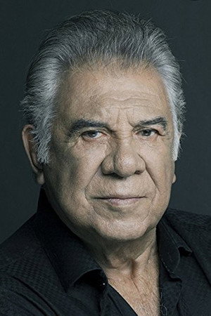 Raúl Lavié in Painted Lips