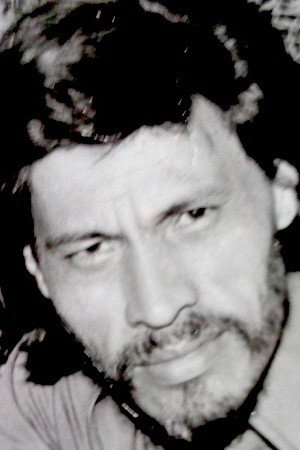 Rodrigo Puebla in Pasajeros en Transito