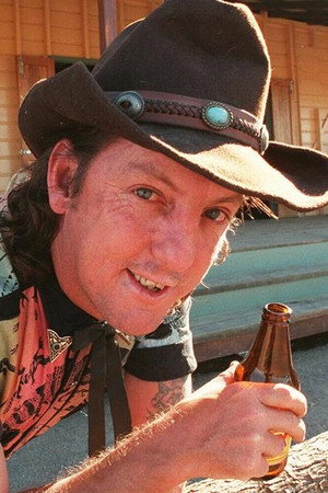 Gerry Skilton in Crocodile Dundee in Los Angeles
