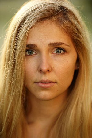 Claudia Dzienny in Sydney Stories