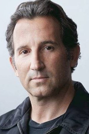 Jason Blicker in Owning Mahowny