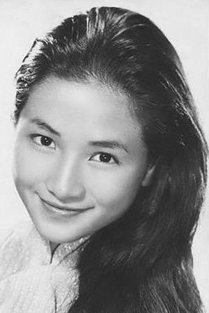 Cheng Pei-pei in Golden Swallow