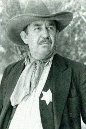 Slim Whitaker in Lightning Carson Rides Again