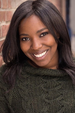 Olivia Washington in Breaking