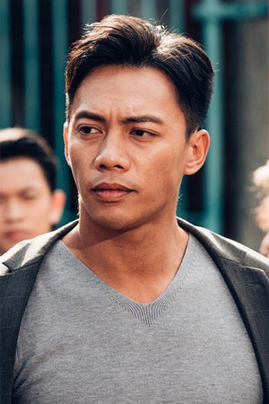 German Cheung in Shaolin vs. Evil Dead