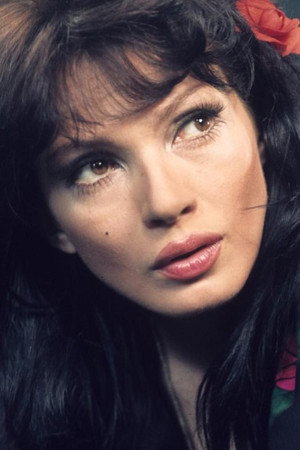Ewa Krzyżewska in Ashes and Diamonds