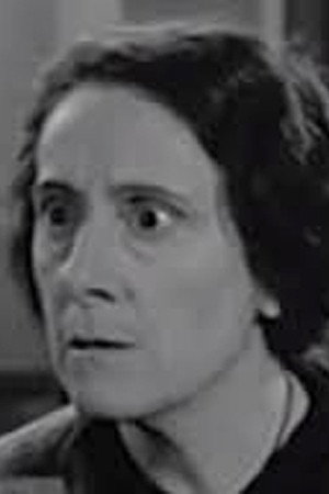 Irene Caba Alba in The Nail