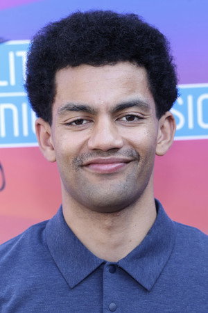 Miles Fowler in Passenger