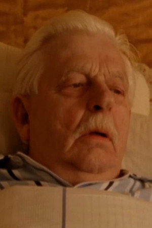 Aksel Rasmussen in Carlo and Ester