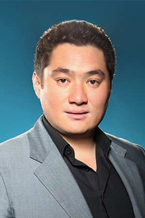 Zhandarbek Sadyrbaev in Малай