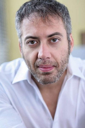 Juan Carlos Diaz in Pushover