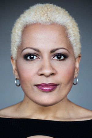 Kim Richardson in Histoires sans paroles: Harmonium Symphonique – Le film