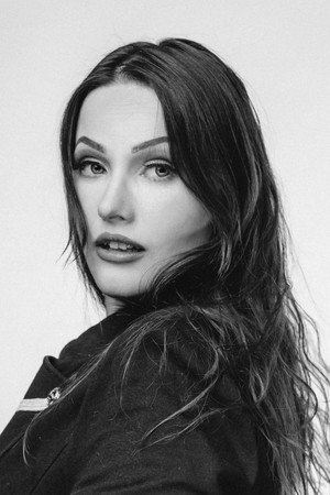 Katie Madonna Lee in Flabulous