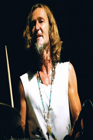 Geoff Dugmore in Johnny Hallyday - Rester Vivant Tour